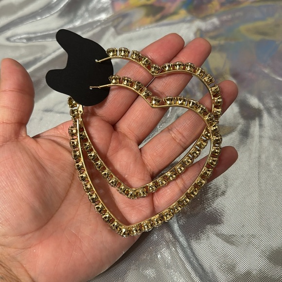 Bp. Heart rhinestone hoop earrings - Picture 3 of 5